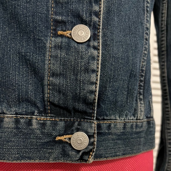 Vintage Look Denim Jacket, by Sisley (S) - Picture 8 of 15